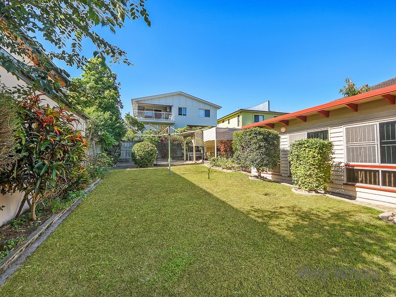 17 Western Avenue, Chermside QLD 4032