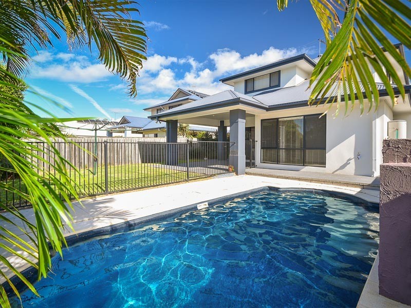 34 Travorten Drive, Bridgeman Downs QLD 4035