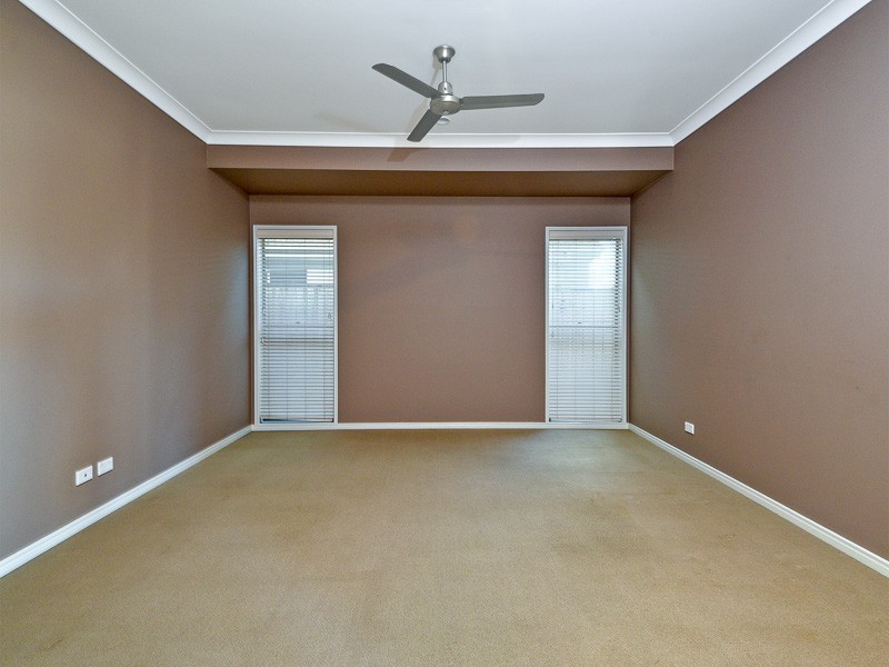 34 Travorten Drive, Bridgeman Downs QLD 4035