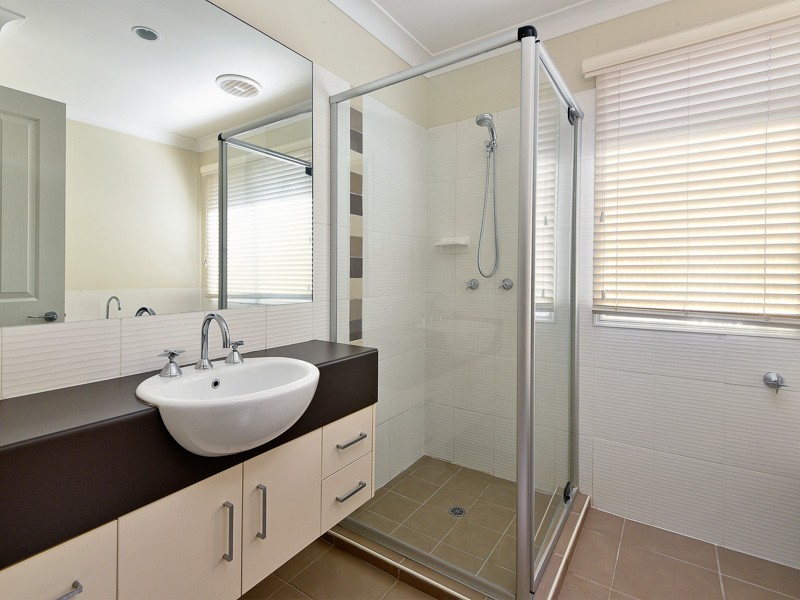 34 Travorten Drive, Bridgeman Downs QLD 4035