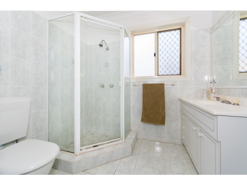 2/6 Gort Crescent, Stafford QLD 4053