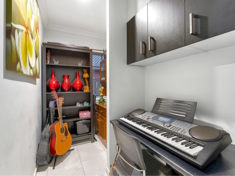 28 Watarrka Avenue, Fitzgibbon QLD 4018