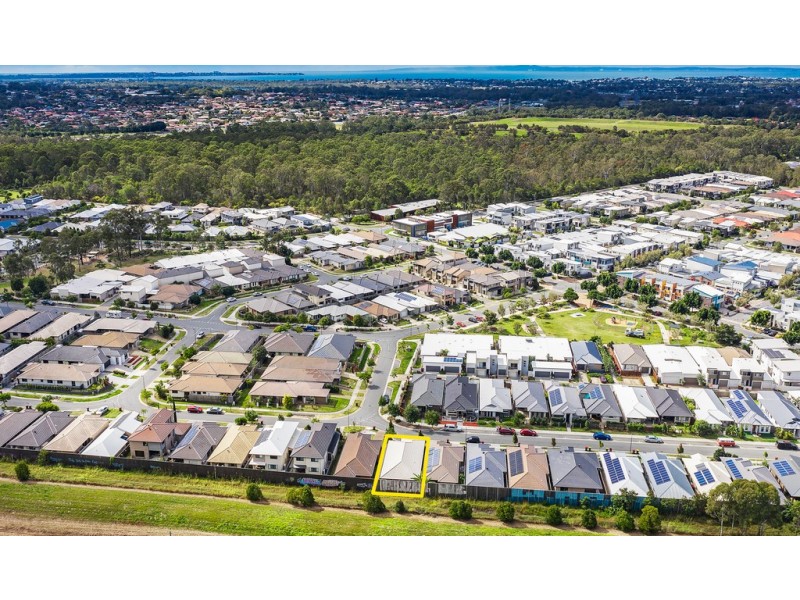 28 Watarrka Avenue, Fitzgibbon QLD 4018