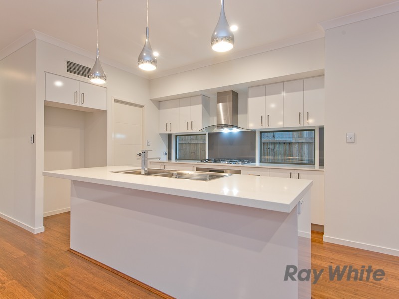 24a Larwill Avenue, Northgate QLD 4013