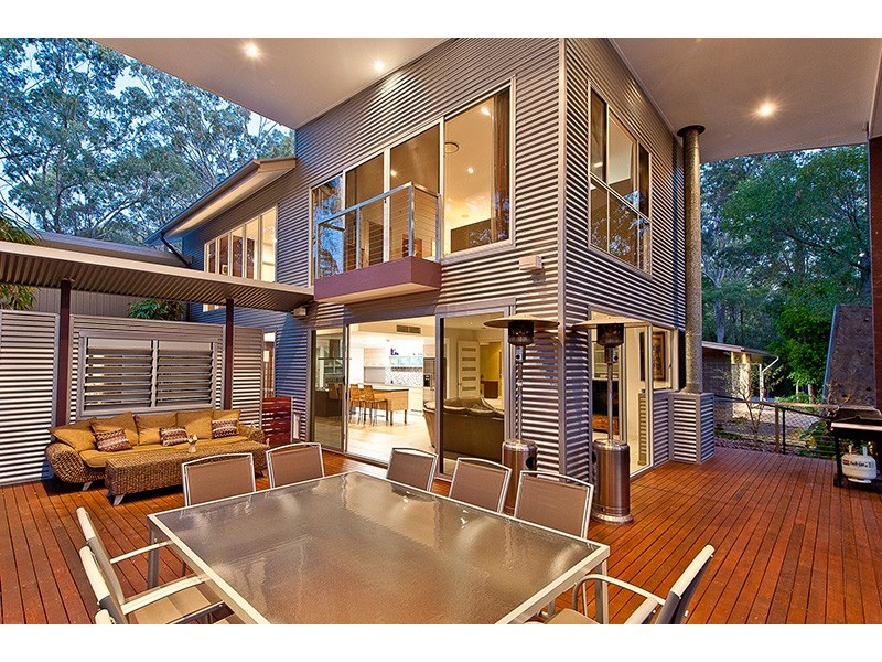 73 Neville Road, Bridgeman Downs QLD 4035