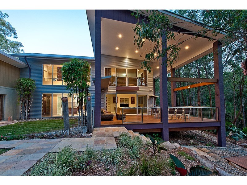 73 Neville Road, Bridgeman Downs QLD 4035