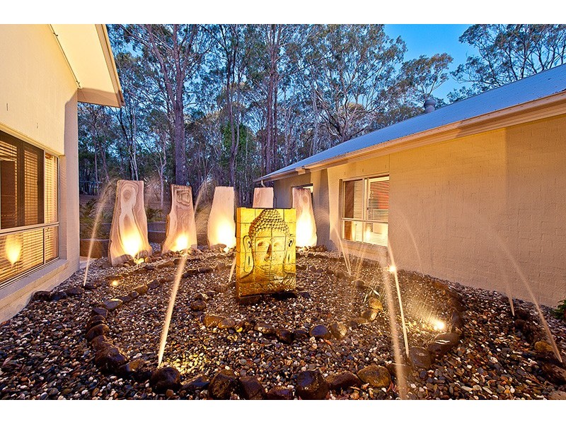 73 Neville Road, Bridgeman Downs QLD 4035