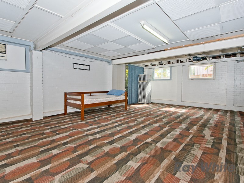 24 Parkmore Street, Boondall QLD 4034