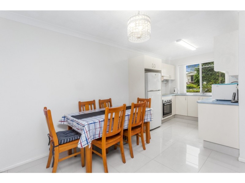 2/27 Brickfield Road, Aspley QLD 4034