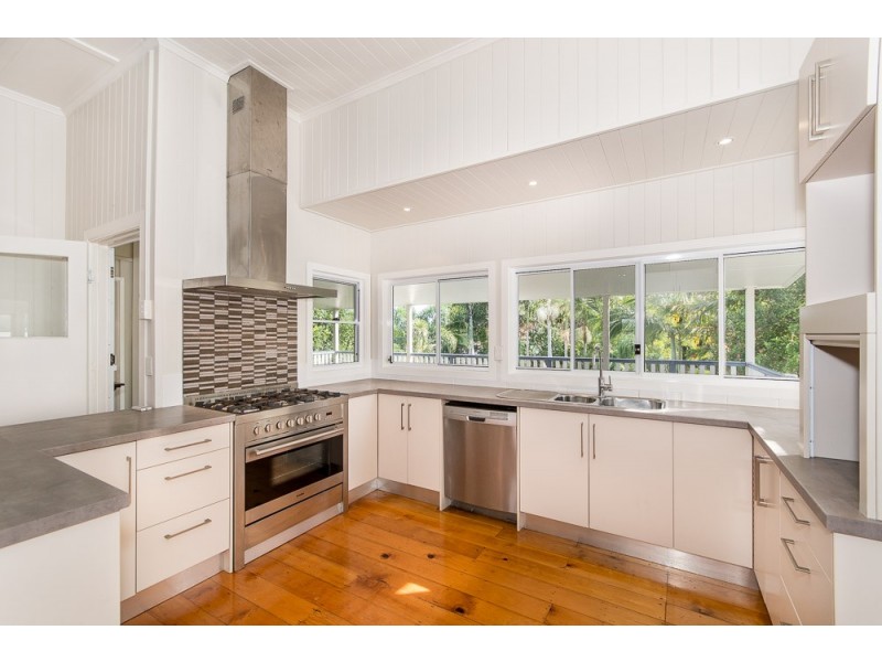 25 Twentythird Avenue, Brighton QLD 4017