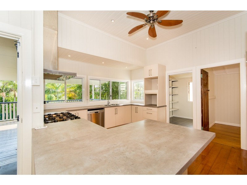25 Twentythird Avenue, Brighton QLD 4017
