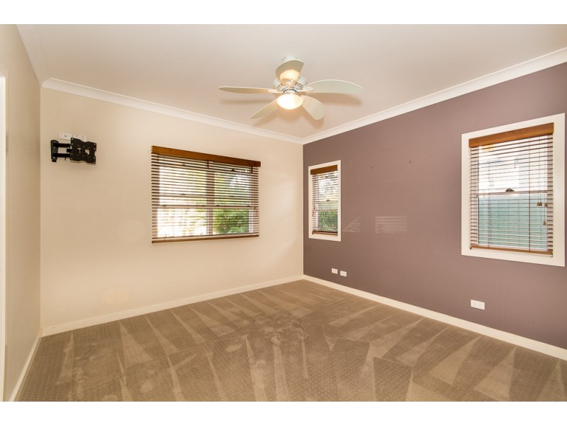 25 Twentythird Avenue, Brighton QLD 4017