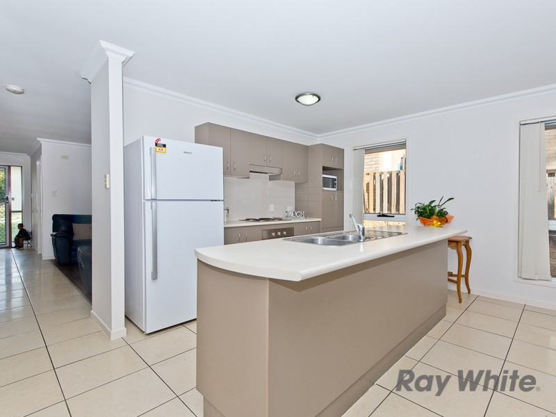 38 Winlock Circuit, Warner QLD 4500