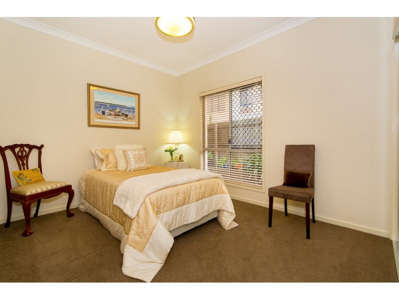 15 Cowie Road, Carseldine QLD 4034