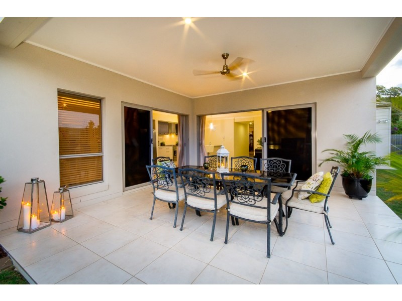 15 Cowie Road, Carseldine QLD 4034