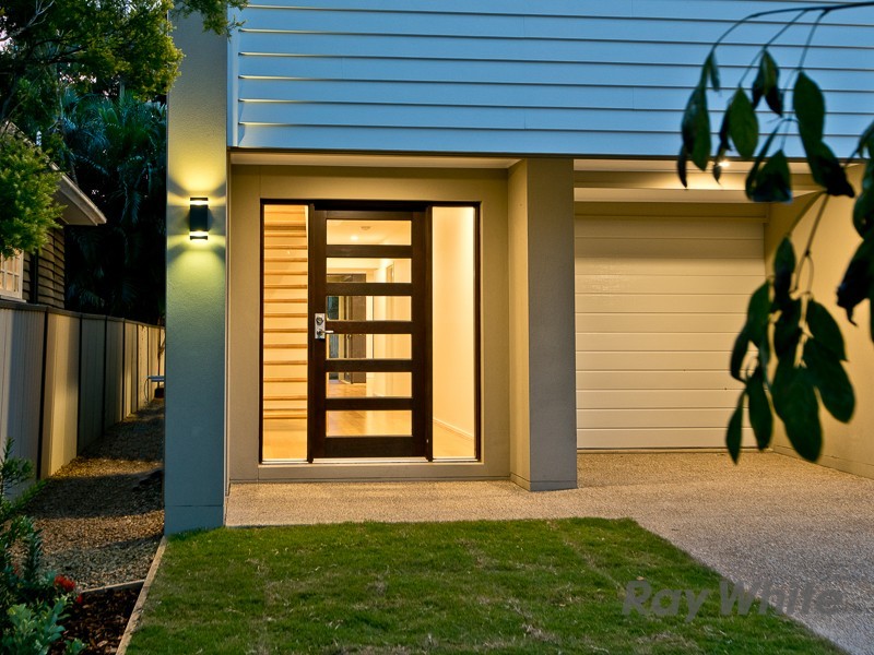 24 Larwill Avenue, Northgate QLD 4013