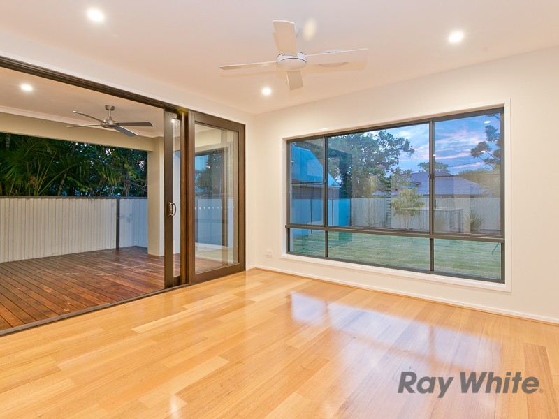 24 Larwill Avenue, Northgate QLD 4013