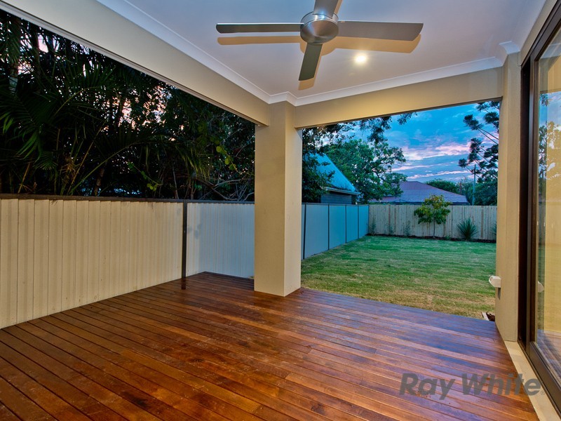 24 Larwill Avenue, Northgate QLD 4013