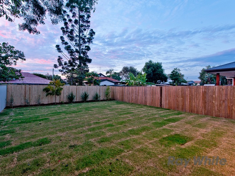 24 Larwill Avenue, Northgate QLD 4013