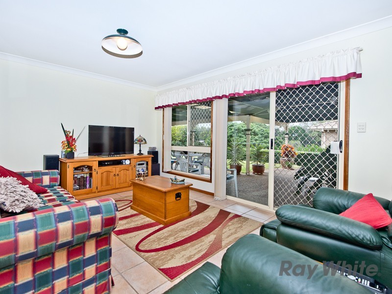 11 Lynford Place, Bridgeman Downs QLD 4035