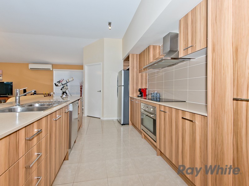 11 Darlington Close, Carseldine QLD 4034