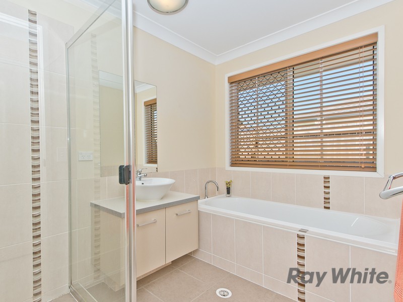 11 Darlington Close, Carseldine QLD 4034
