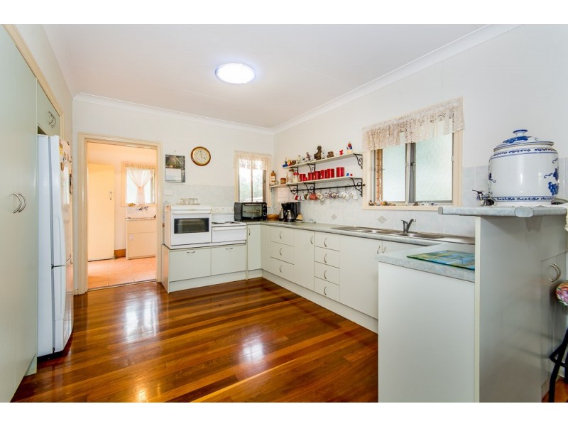 41 Coronet Drive, Bray Park QLD 4500