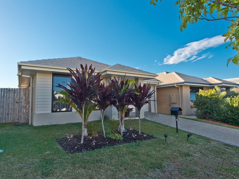 11 Portmarnock Street, North Lakes QLD 4509