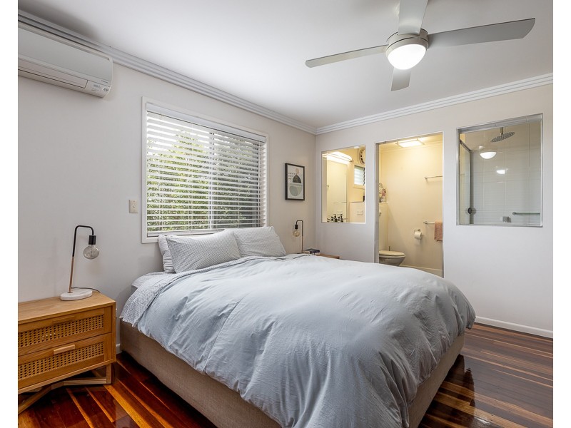 9 Fernlea Street, Geebung QLD 4034