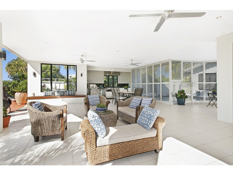 40 North Point, Banksia Beach QLD 4507