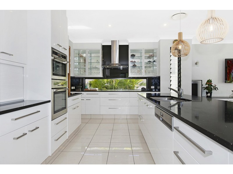 40 North Point, Banksia Beach QLD 4507