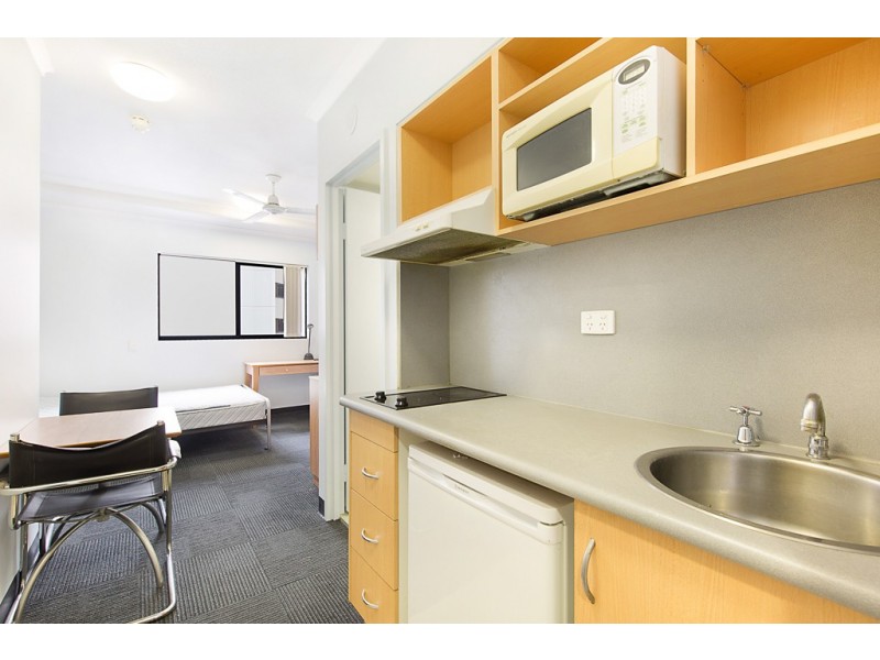 2205/104 Margaret Street, Brisbane City QLD 4000