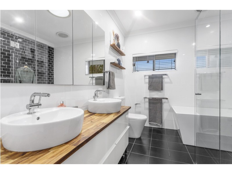 30 Nevin Street, Aspley QLD 4034