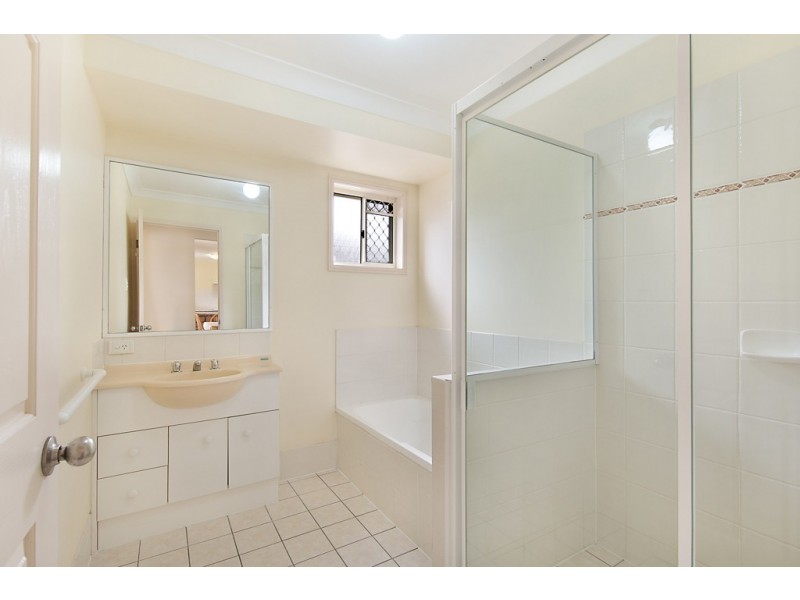 4/17 Denham Street, Bracken Ridge QLD 4017