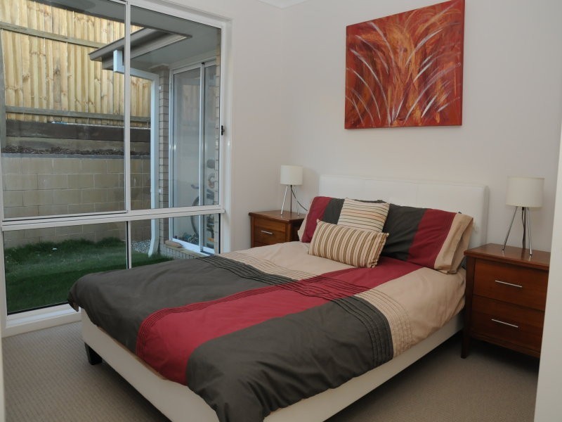 5 Perrins Close, Warner QLD 4500