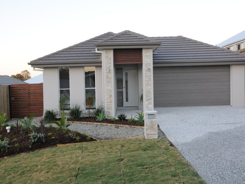 5 Perrins Close, Warner QLD 4500