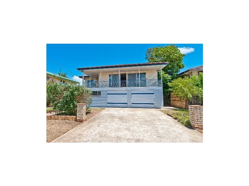 17 Plateau Parade, Bray Park QLD 4500