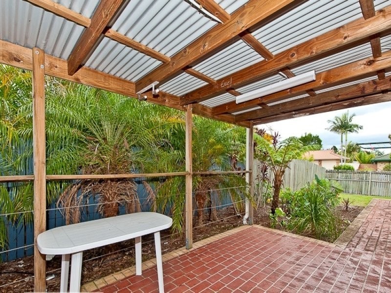 12 Blackbutt Court, Warner QLD 4500