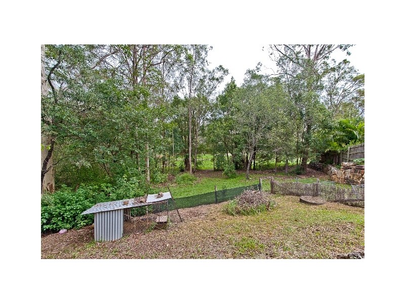 8 Lakeview Court, Joyner QLD 4500