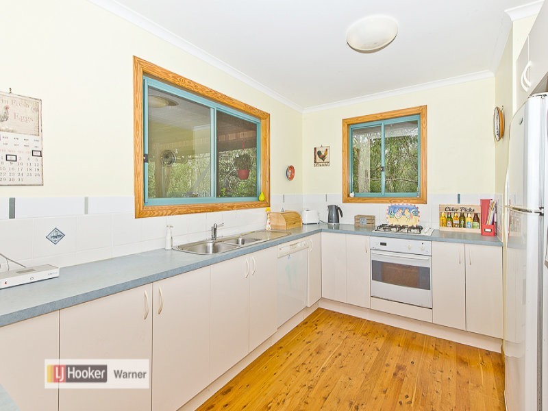 8 Lakeview Court, Joyner QLD 4500