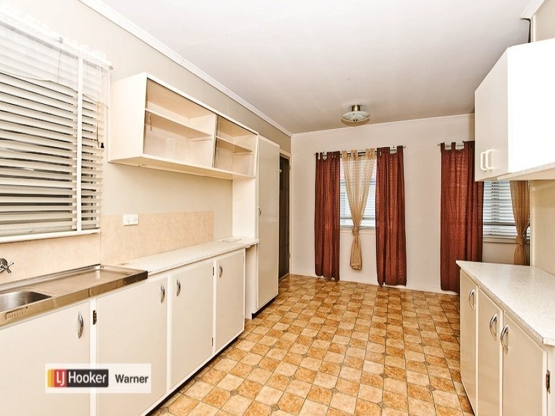 12 Carrie Street, Zillmere QLD 4034