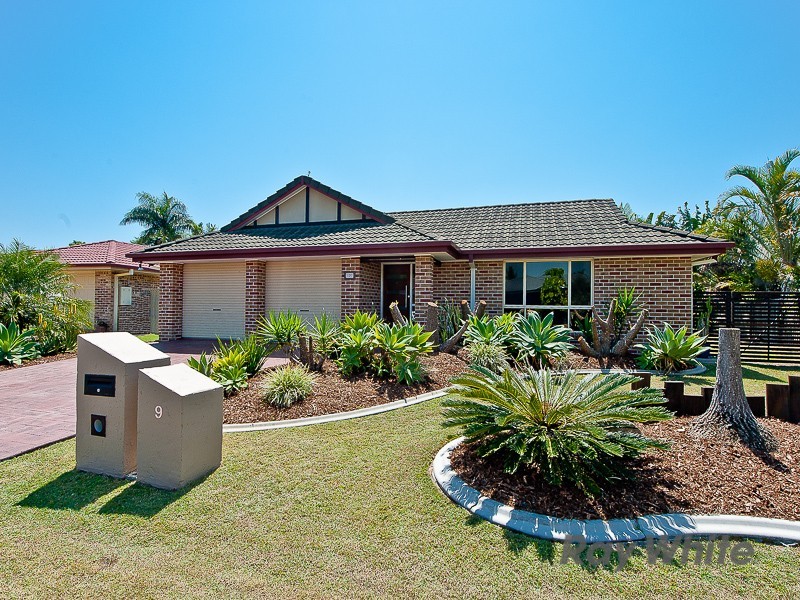 9 Blackbutt Court, Warner QLD 4500