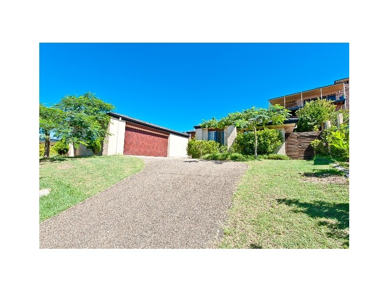 116 Saraband Drive, Eatons Hill QLD 4037