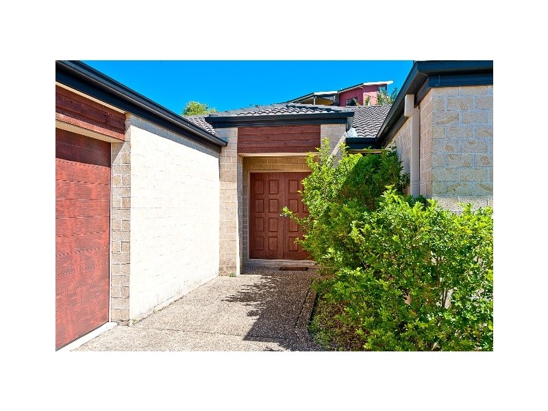 116 Saraband Drive, Eatons Hill QLD 4037