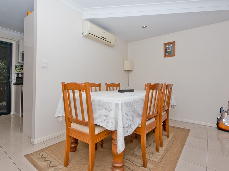 4 Alva Terrace, Gordon Park QLD 4031