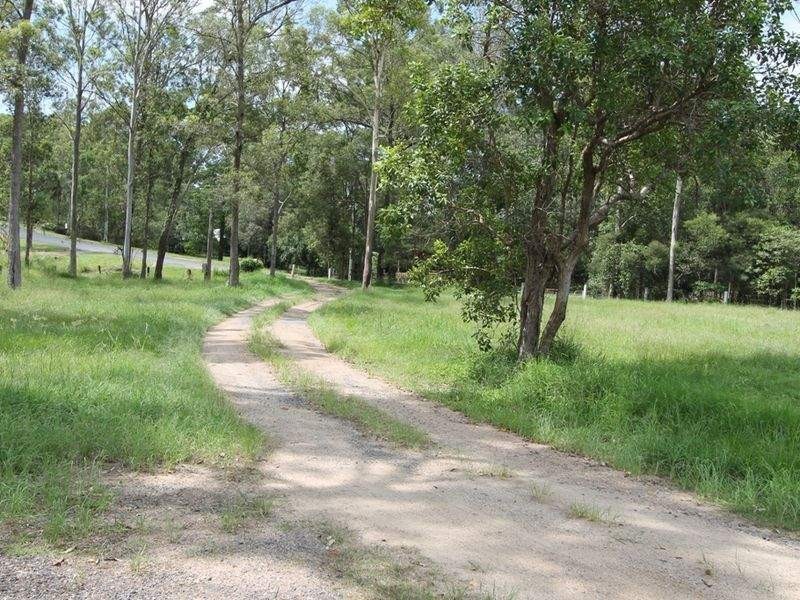 20 Sarow Drive, Warner QLD 4500