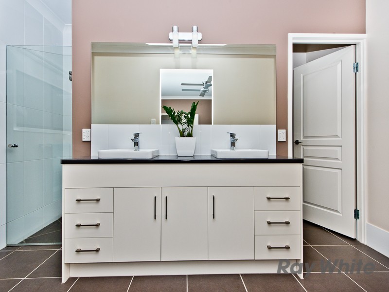 97 Cootharaba Crescent, Warner QLD 4500