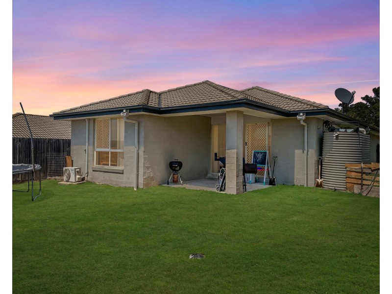 50 Nicola Street, Warner QLD 4500