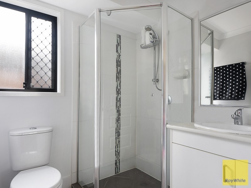 2 Perrins Close, Warner QLD 4500
