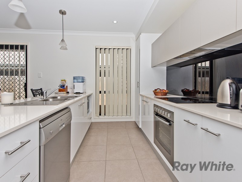67 Cootharaba Crescent, Warner QLD 4500